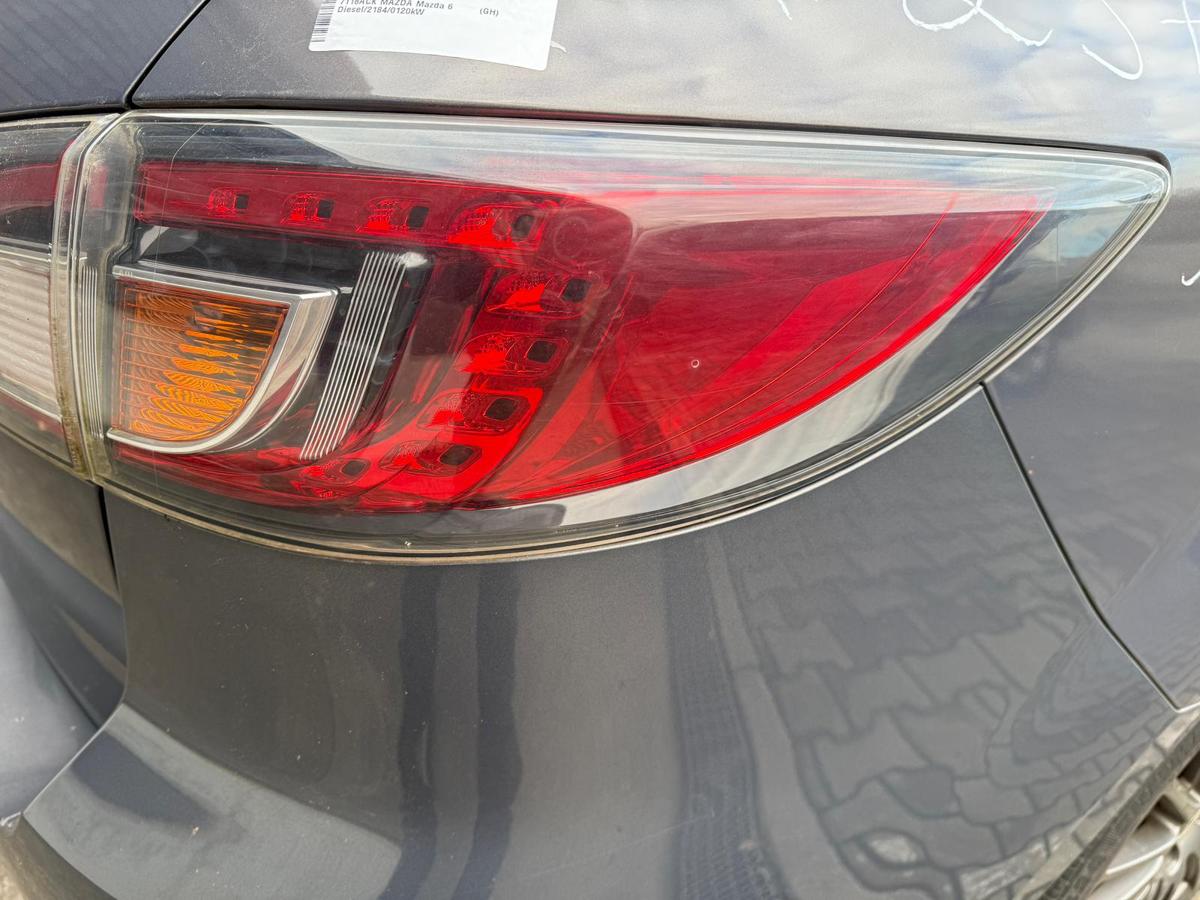 Mazda 6 GH original R&uuml;cklicht R&uuml;ckleuchte au&szlig;en rechts Kombi BJ09